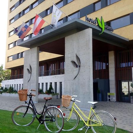 Hotel Yasmin Кошице Екстер'єр фото