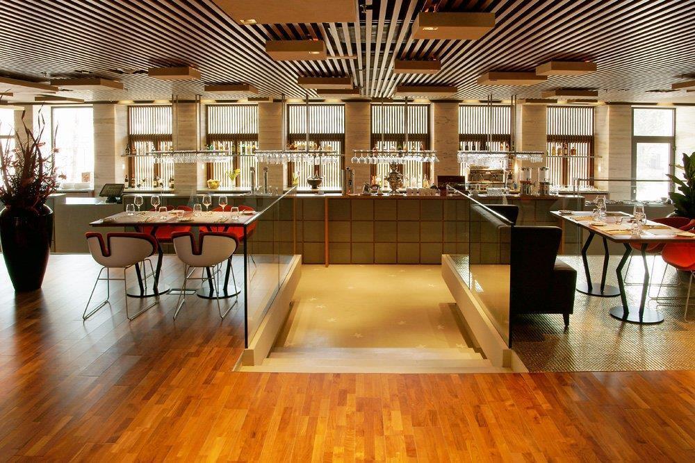 Hotel Yasmin Кошице Ресторан фото