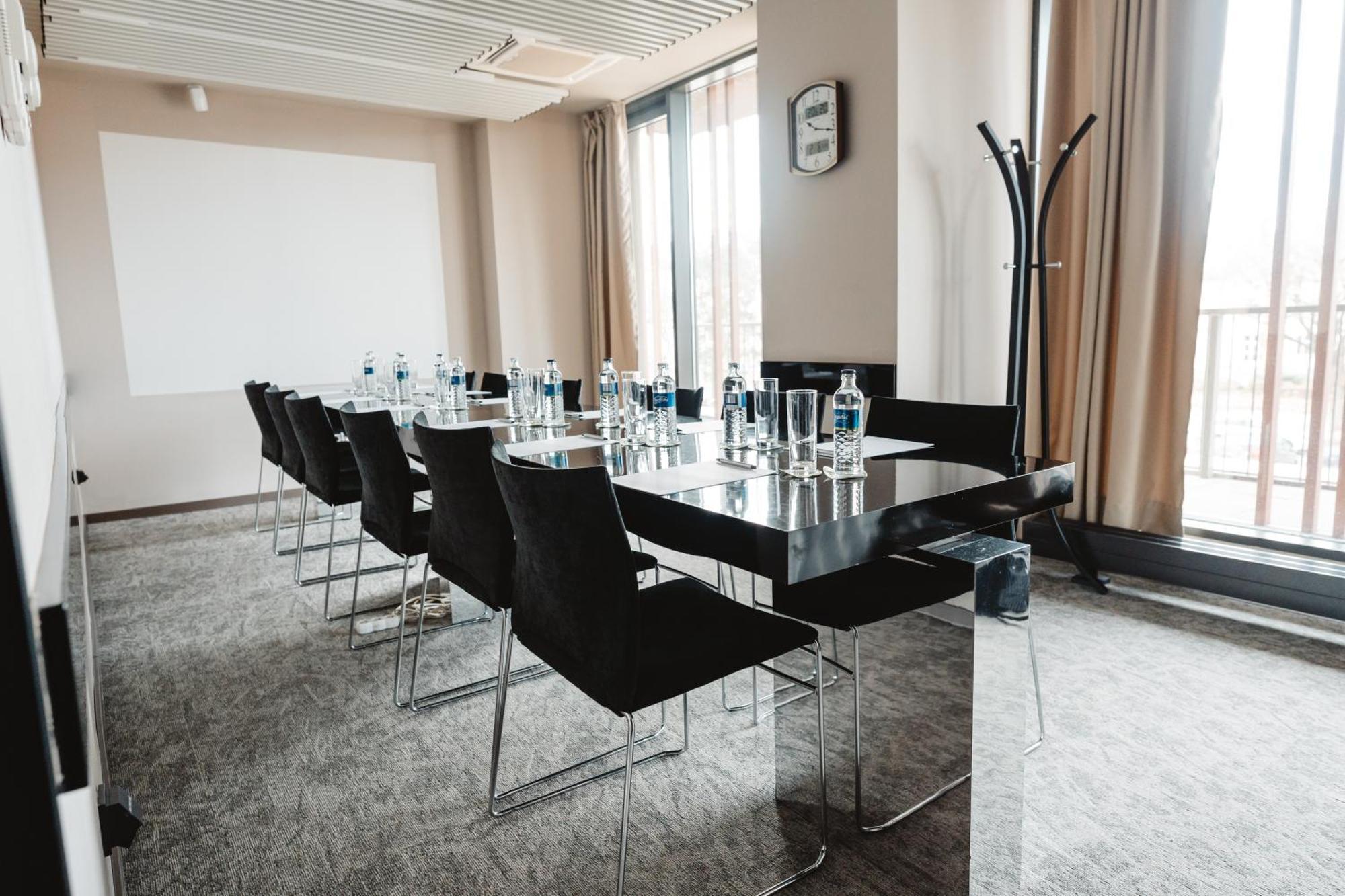 Hotel Yasmin Кошице Екстер'єр фото